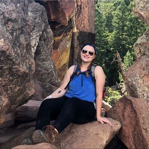 Meet your Posher, Iona